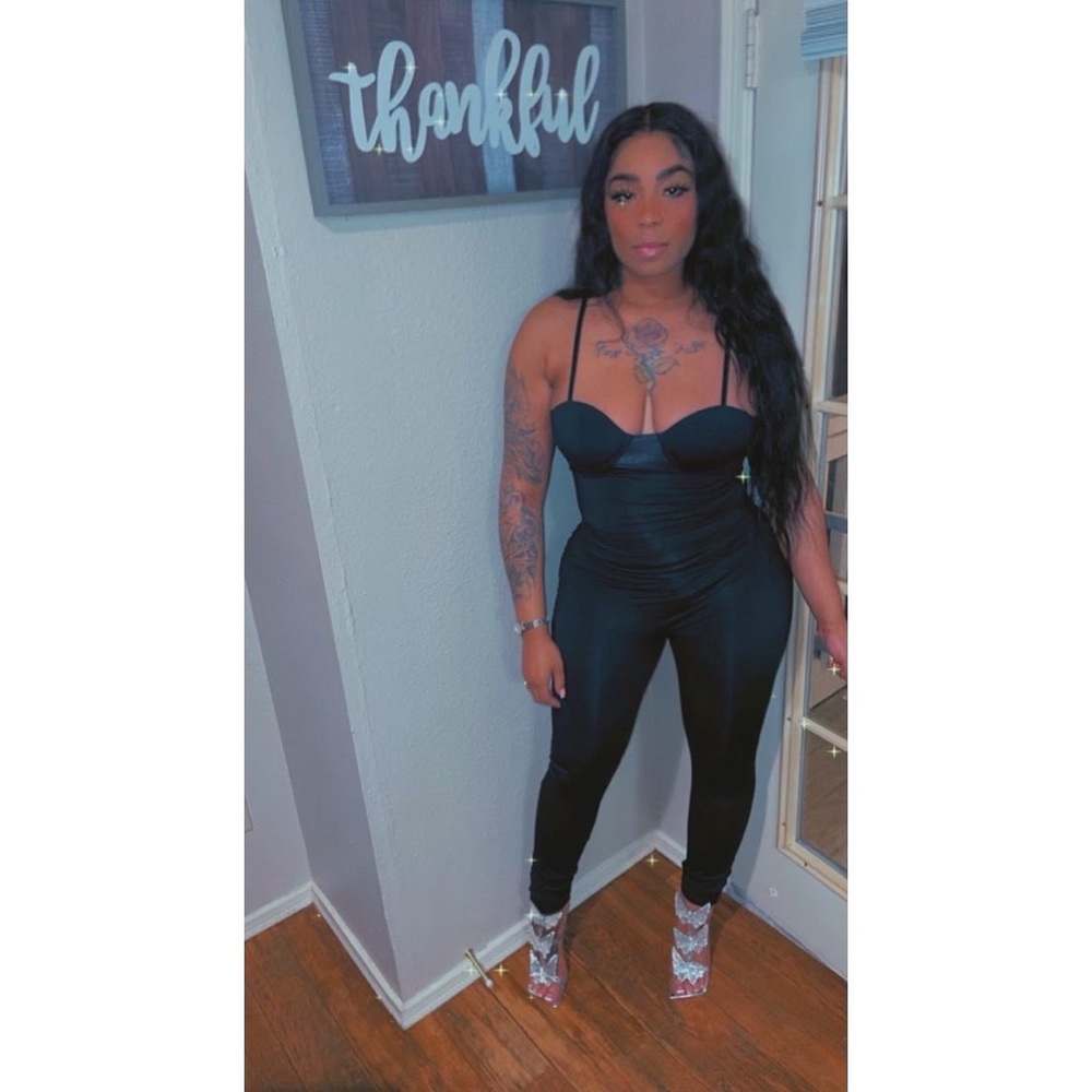 Fitted body suit ✨